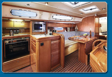 BAVARIA, 34 CRUISER, internal picture